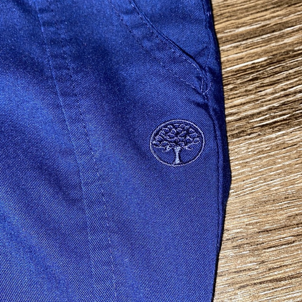 Scrubs - Picture 2 of 3